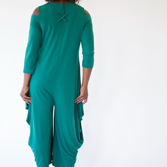 27. NWT Aria Jackson Open Shoulder Green Zipper Jumper - Picture 2 of 2